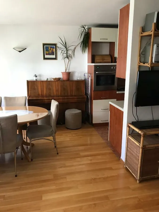 City Apartment Sonya Split 0*,
